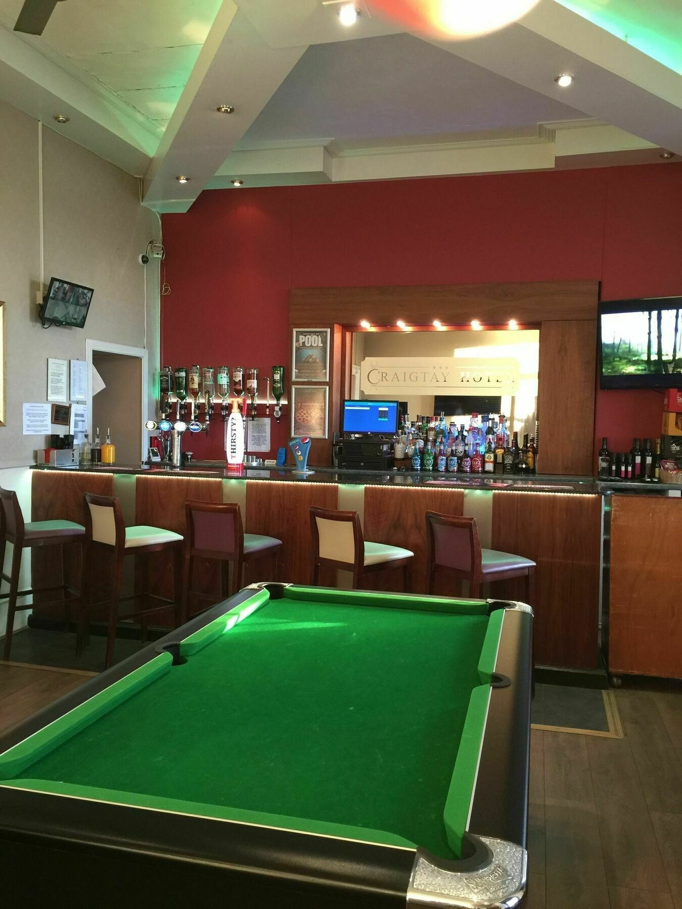 Craigtay Apartment Hotel Дънди Екстериор снимка
